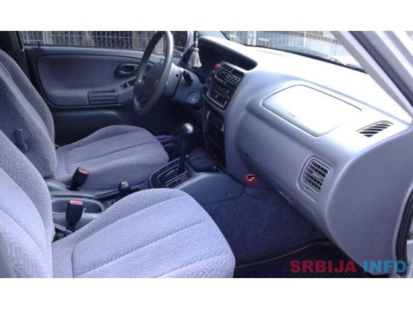 Suzuki GRAND VITARA 2003. 