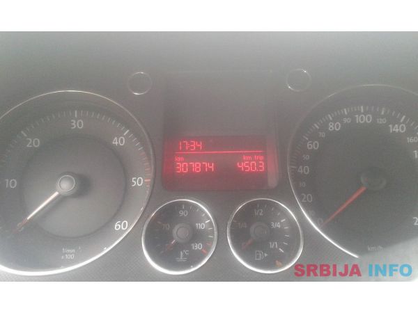 Wolksvagen Pasat B6 1.9 TDI Vlasnik