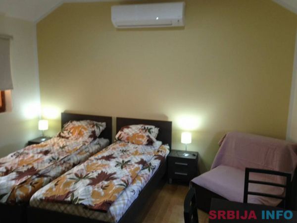 IZDAJEM APARTMAN NA DAN U BORCI