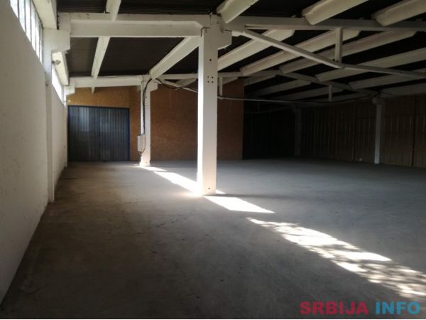 Izdajem halu 920m2