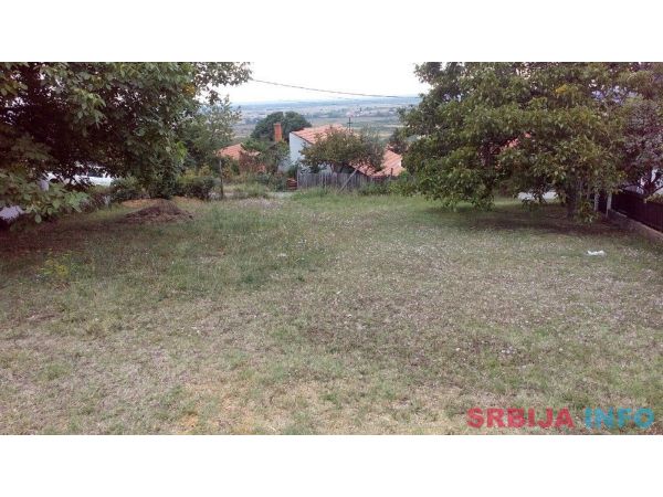 Na prodaju plac od 7ari u Pozarevcu