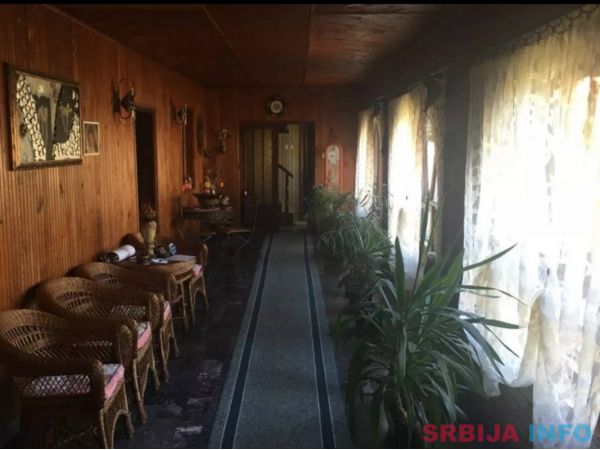 Seosko domacinstvo kod Topole
