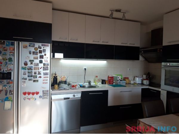 Prodajem stan-Krusevac