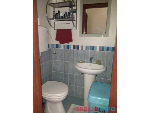 Prodajem stan-Krusevac