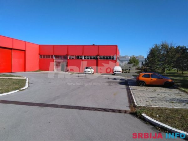 Hala u industrijskoj zoni Vrsca+zemljiste