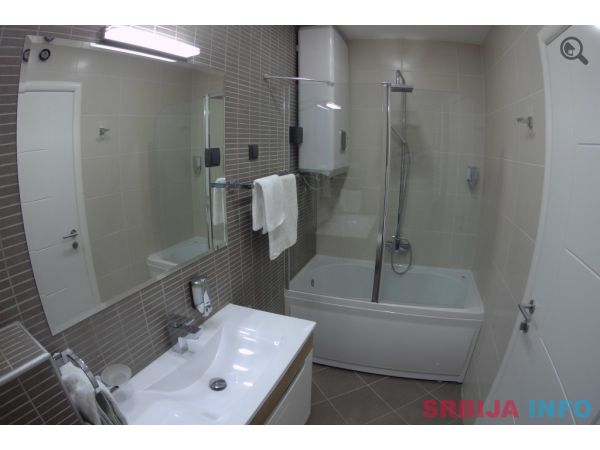 Trosoban Apartman M48 C Beograd Voždovac