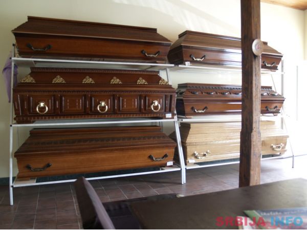 BOŽUR Pogrebna oprema prevoz