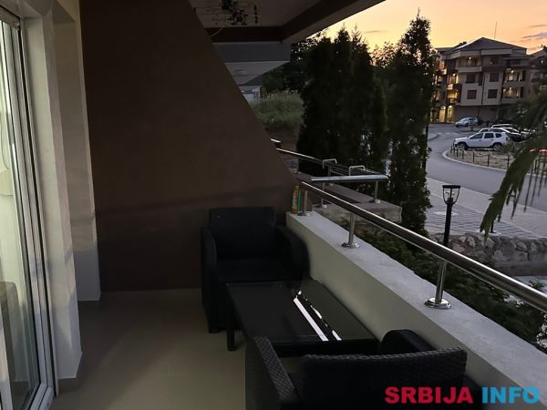 Apartman na Srebrnom jezeru