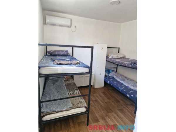 Izdajem smestaj za radnike u Dobanovcima