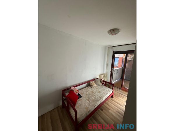 Prelep stan Vidikovac, 85m2,uknjizen