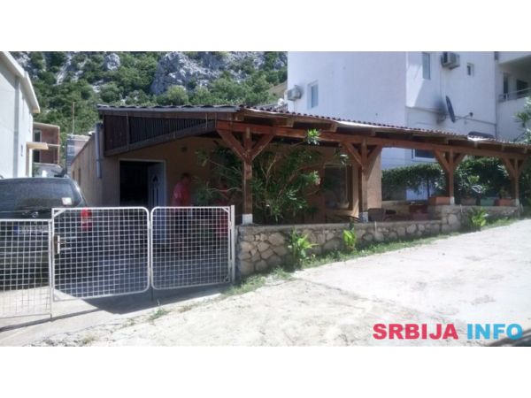 Kuća 64 m2 sa terasom 40 m2 Čanj 