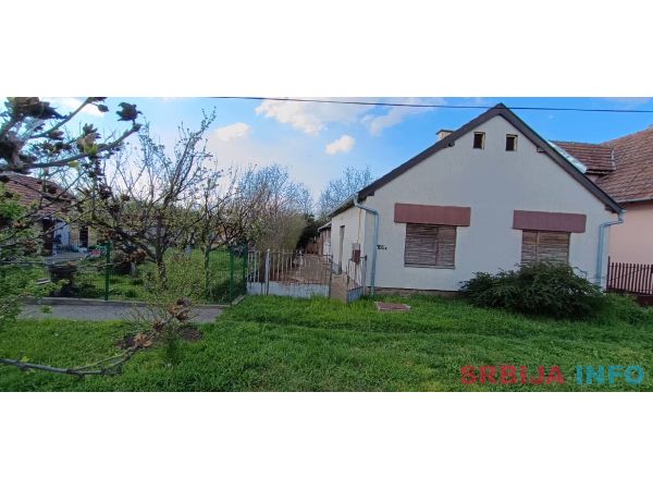 Porodicna kuca na prodaju u Kikindi