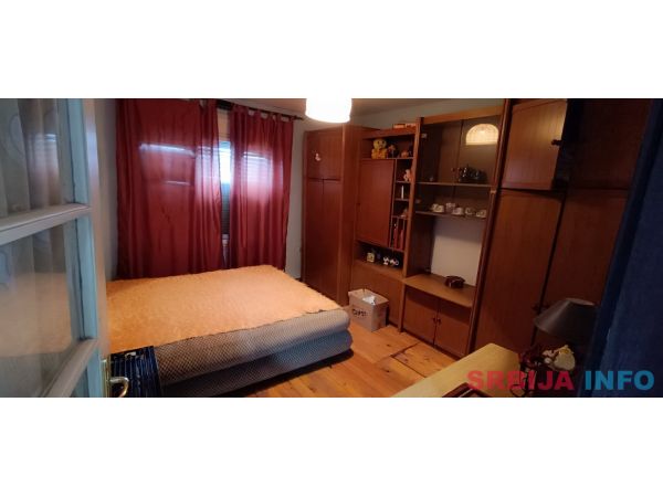 Porodicna kuca na prodaju u Kikindi