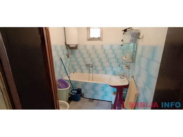 Porodicna kuca na prodaju u Kikindi