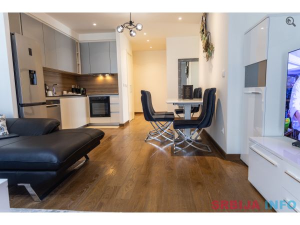 Trosoban Apartman Royal Waterfront Arcadia Beograd Savski Venac