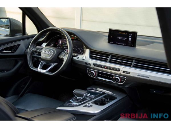 Audi Q7 e tron 2016 god hibrid dizel/struja 
