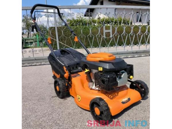 Motorna kosačica Villager Atlas 3010 T