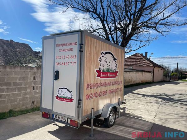 Iznajmljujemo hladnjace za sve vrste proslava