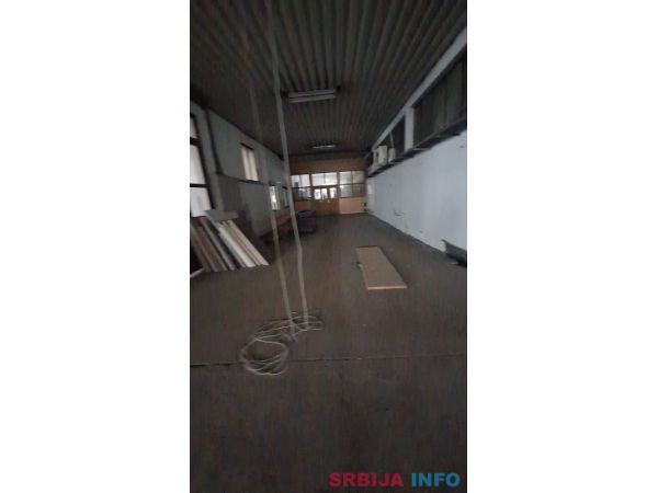 Iznajmljujem magacinski i kancelarijski prostor - Zemun
