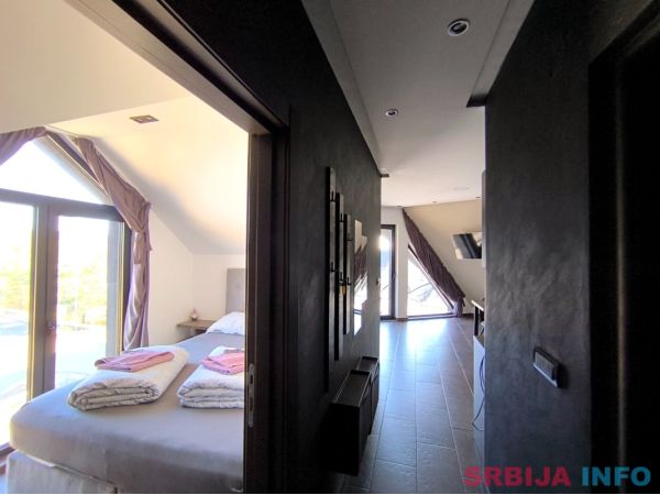 Prodajem apartman na Divcibarama 47m2