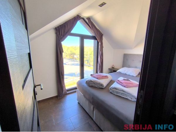 Prodajem apartman na Divcibarama 47m2