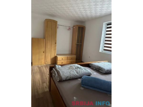 Prodaje se vikendica u Kajtasovu-Bela Crkva