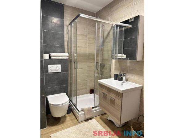 Prodaje se duplex apartman na Divcibarama