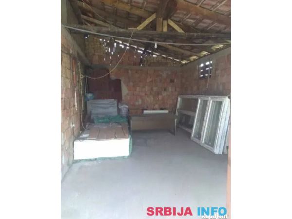 Kuća 106 m2 Putnikovo Kovačica 
