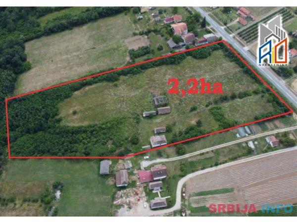 NA PRODAJU! Seosko domaćinstvo u Trbu&scaron;cu 