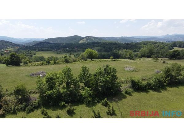 Plac na Divcibarama-selo Rosici