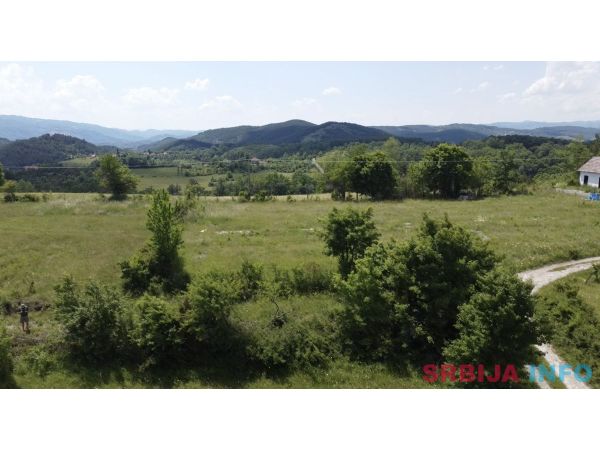 Plac na Divcibarama-selo Rosici