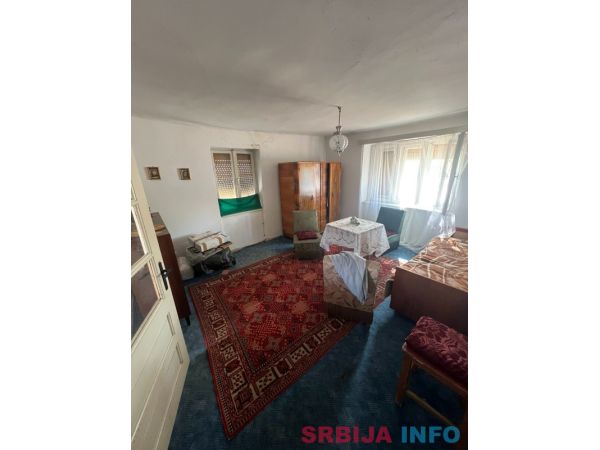 Prodajem kucu u Kikindi