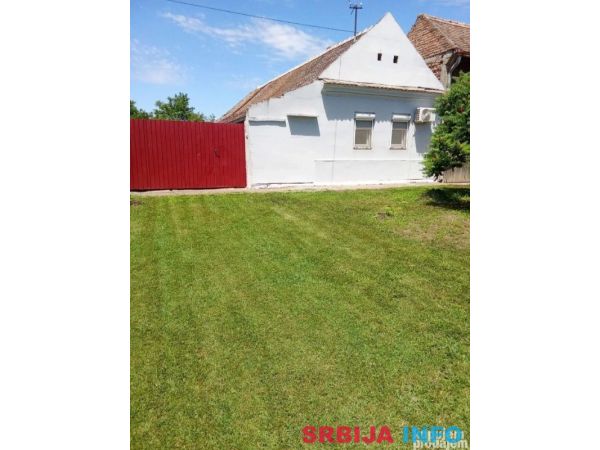 Kuća 100 m2 Banatsko Novo Selo Pančevo 