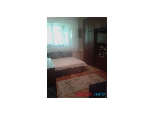 Odličan stan u Novom Sadu