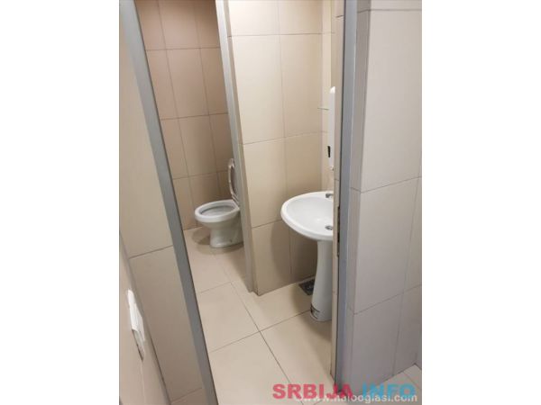 Lokal u centru Kraljeva (cena po dogovoru)