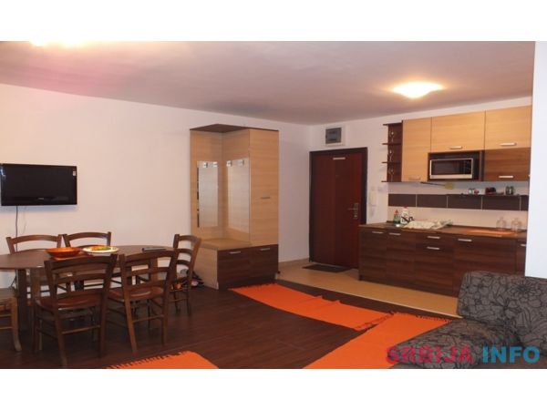 Prodajem apartman na Kopaoniku