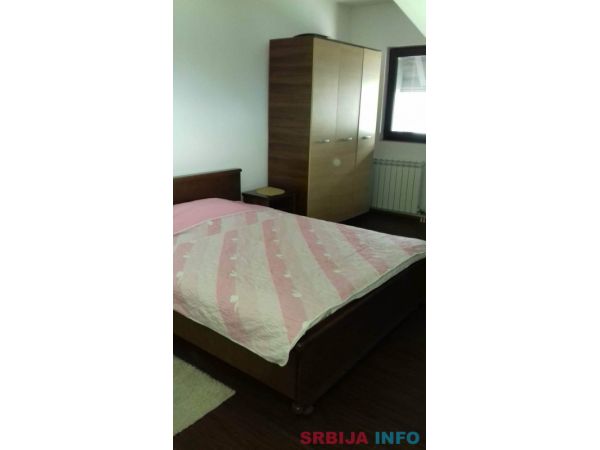 Prodajem apartman na Kopaoniku