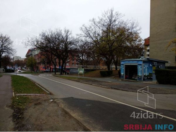 Prodaje se trafika na prometnoj lokaciji-Subotica