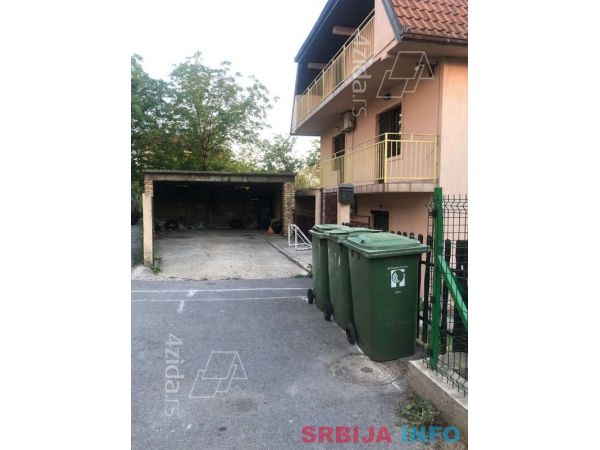 Cetvorosoban stan na Zvezdari