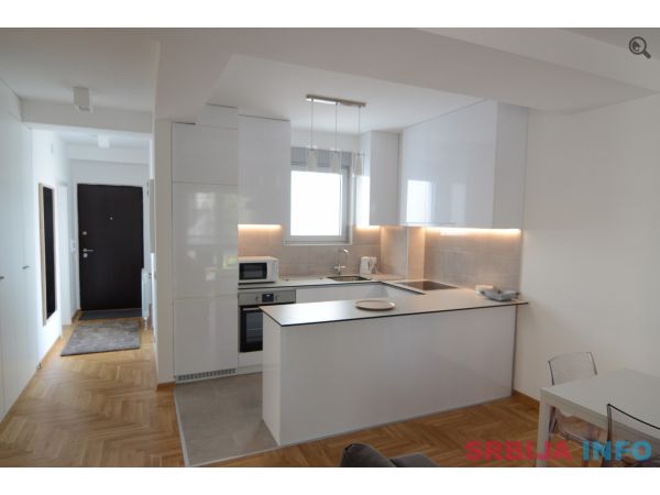 Trosoban Apartman  Nodilova Beograd Čukarica