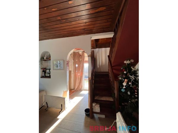 Kuća u Ralji, naselje Popović, 80 m&sup2;