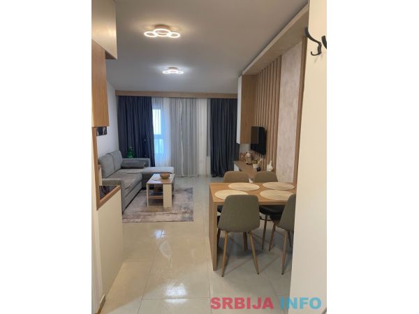 Prodajem duplex apartman na Divcibarama