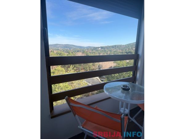 Prodajem duplex apartman na Divcibarama