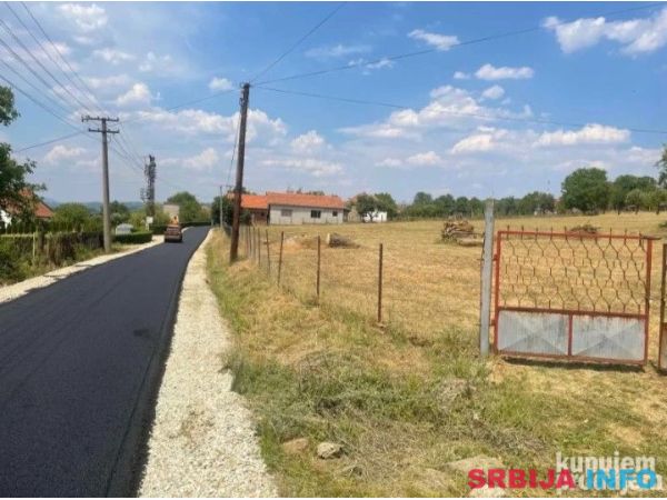 Plac 35 ari Vučkovica 