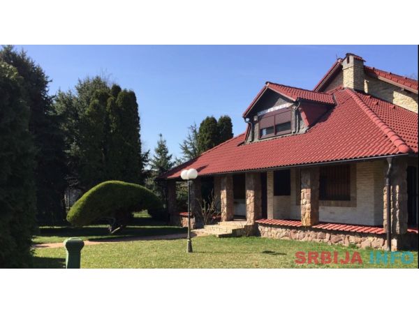 Kuća 250 m2 Ravno Selo Vrbas 