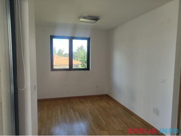 Prodaja stana na Zlatiboru
