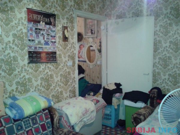 S-54, stan 36m2, centar-tabačnica