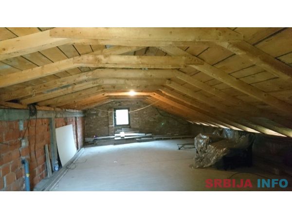 K-90 kuća spratna 87mkv+kuća sa lokalom