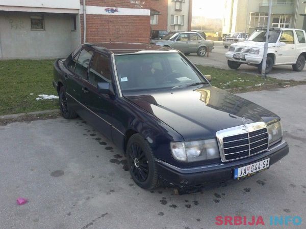 PRODAJEM MERCEDES W124