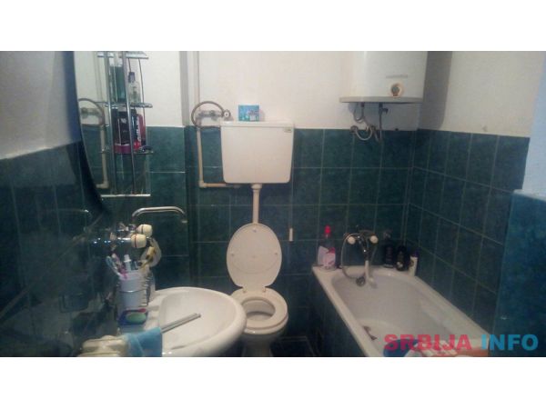 Dvosoban stan na prodaju